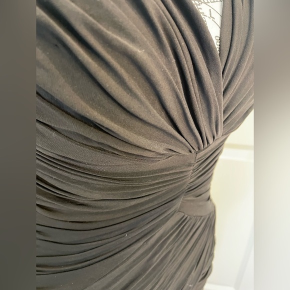 BCBG MAXAZRIA Black fitted dress with open back size Small - Picture 2 of 11